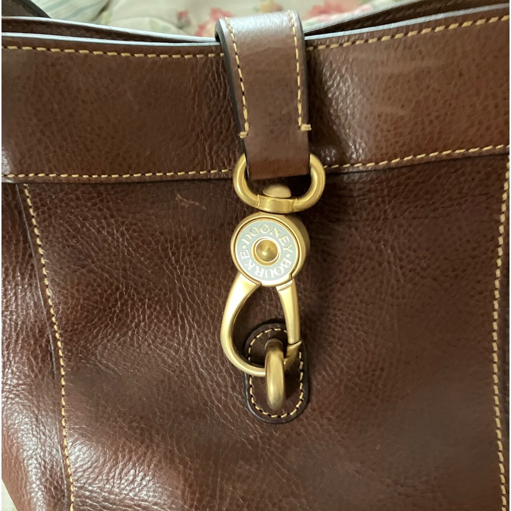 Dooney and Bourke Florentine Sadie Feed Bag